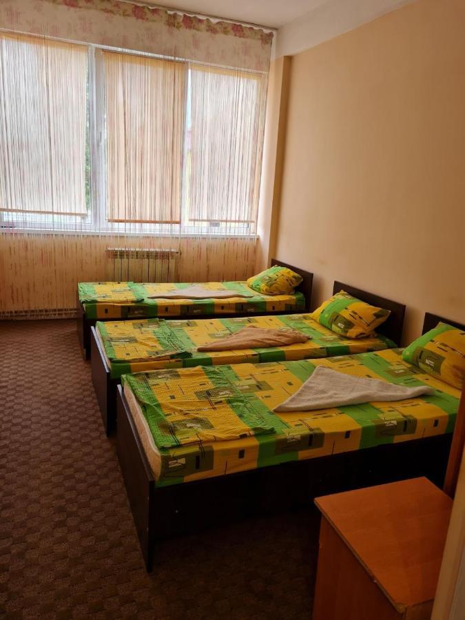 Готель Ас Берегово Esterno foto